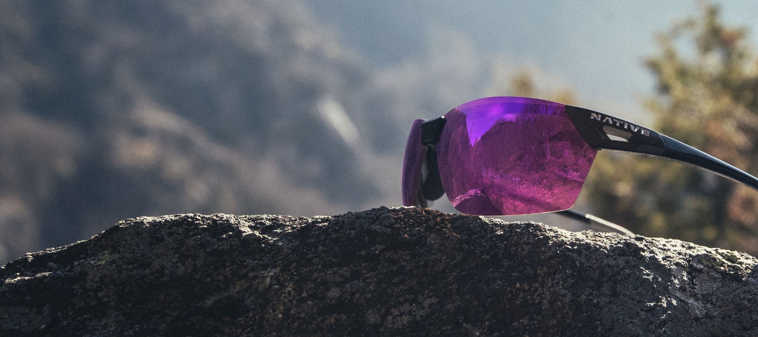 UN MODÈLE RÉSISTANT, CONÇU POUR LES SENTIERS-Découvrez des montures conçues pour affronter les sentiers les plus difficiles. Fabriquées pour les aventuriers dans l'âme et pour faire face à tout ce que la nature vous réserve.