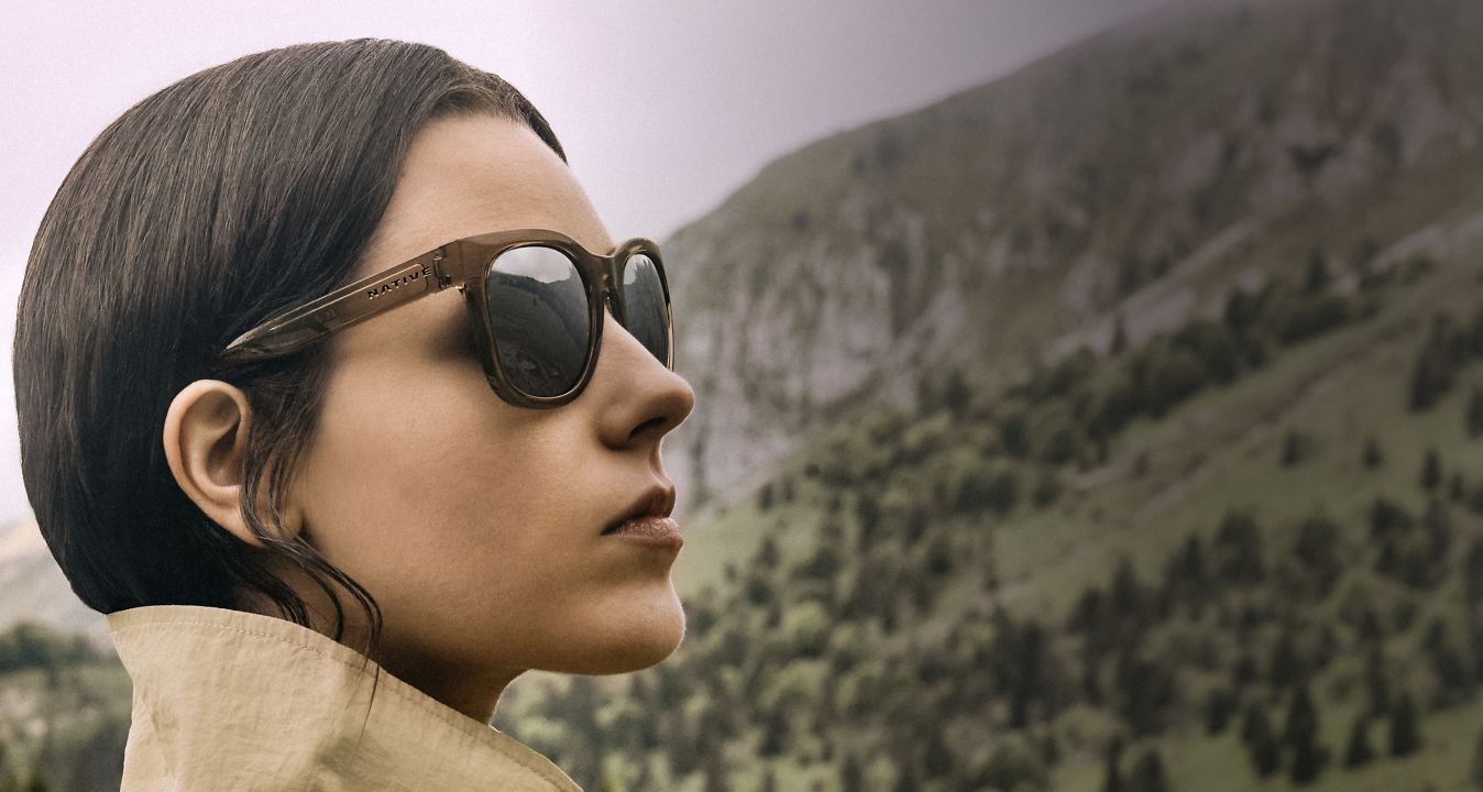 $25 OFF SELECT FRAMES-SCORE A HOLIDAY HEAD START